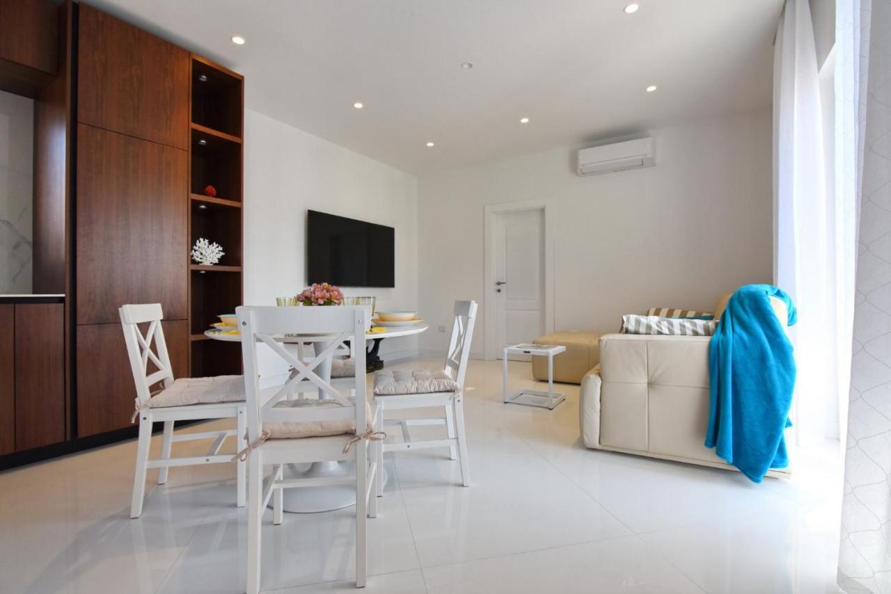New!!! 2024 Marea With Xxl Sunny Terrace